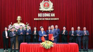 加强越南公安部与中国司法部的合作