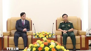 越南希望进一步深化越韩两军合作