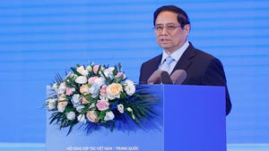 范明正总理出席越南中国战略交通基础设施建设合作洽谈会