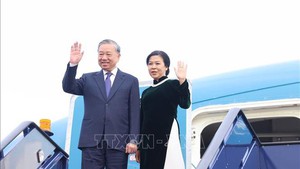 越共中央总书记苏林与夫人圆满结束对英国进行正式访问之行