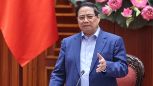 范明政总理主持召开政府常务会议 展开多项急迫措施克服洪涝暴雨次生灾害