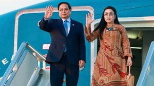 范明政总理离开南非，圆满结束对中东地区3国和非洲的访问