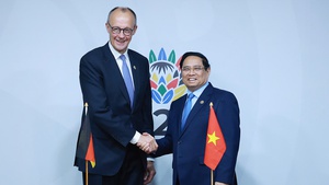 德国总理希望加强与越南在多领域的合作