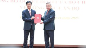 阮维玉同志担任河内市委书记