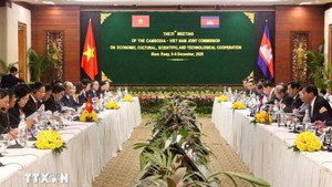 越柬经济、文化与科技合作联合委员会第21次会议召开