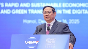 范明政总理出席2025年越南经济论坛