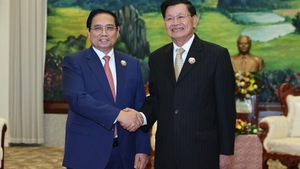 范明政总理会见老挝人民革命党中央总书记、国家主席通伦