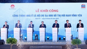 范明正总理视察永福省各重点项目