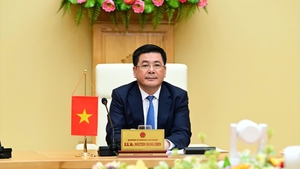 越南工贸部部长阮鸿延与美国贸易代表通电话