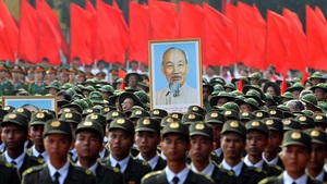 越共中央总书记苏林：胡伯伯依然陪我们行军