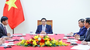 范明正总理与澳大利亚总理通电话
