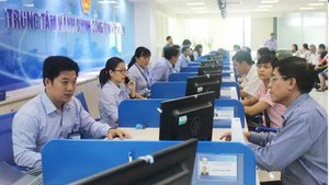 越南政府总理颁发关于继续加强分级分权的文件