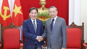越共中央总书记苏林会见韩国总统特使