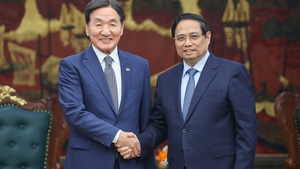 范明正总理会见韩国总统的特使
