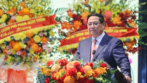 范明正总理：越南崛起成为发达繁荣国家的“必由之路”