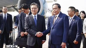 越南国会主席陈青敏圆满结束对中国的正式访问
