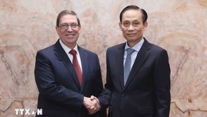 越南—古巴加强外交与人文合作