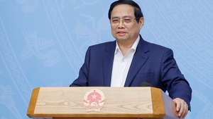 政府总理范明政主持召开"银发经济"发展会议