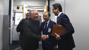 阮和平副总理抵达纽约