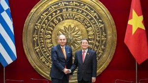 越南和希腊加强议会合作