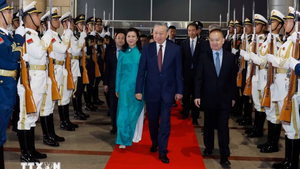 越共中央总书记、国家主席苏林参访南宁市