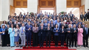 越南政府总理黎明兴接见美国企业代表团