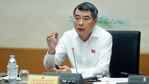 黎明兴总理建议国会代表支持提高个体户纳税起征点