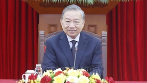 越共中央总书记、国家主席苏林与澳大利亚总理安东尼·阿尔巴尼斯通电话