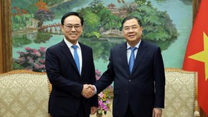 政府常务副总理范嘉足会见韩国企业负责人