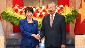 越共中央总书记、国家主席苏林会见日本首相高市早苗