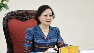 成立荣军烈士纪念日80周年指导委员会