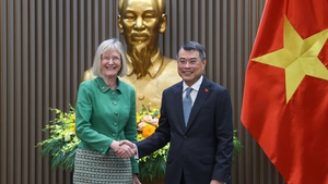 越南政府总理黎明兴会见澳大利亚驻越南大使