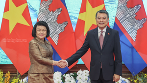 黎明兴总理会见柬埔寨国会主席昆索达莉