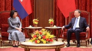 越共中央总书记、国家主席苏林会见柬埔寨国会主席昆索达莉