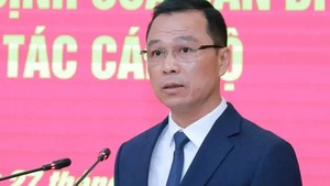 批准清化省公安局局长苏英勇为清化省人委会主席