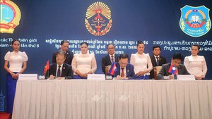 越南—柬埔寨—老挝边境地区法院会议在柬埔寨举行  促进司法合作