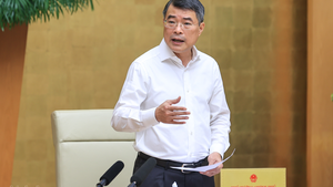 2026年7月中央政府定期会议：外贸进出口总额约达6596亿美元，同比增长28.1%