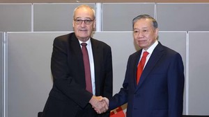 越共中央总书记、国家主席苏林会见出席第81届联合国大会的的部分国家领导人