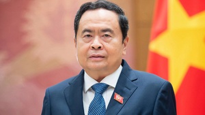 越南国会主席陈青敏与夫人将对韩国和蒙古国进行正式访问