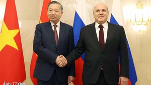越共中央总书记、国家主席苏林会见俄罗斯总理米哈伊尔·米舒斯京