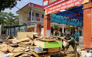 Đánh giá, khắc phục thiệt hại do Bão số 11 gây ra đối với ngành Giáo dục, sớm đưa học sinh trở lại trường học