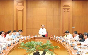 Thường trực Ban Bí thư Trần Cẩm Tú chủ trì giao ban công tác Quý III/2025
