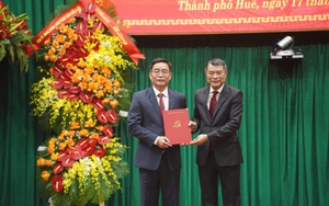 Bộ Chính trị chỉ định đồng chí Nguyễn Đình Trung giữ chức Bí thư Thành ủy Huế