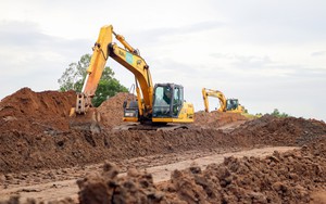 Cao tốc Cần Thơ-Cà Mau chậm tiến độ, Bộ Xây dựng yêu cầu điều chuyển khối lượng gấp