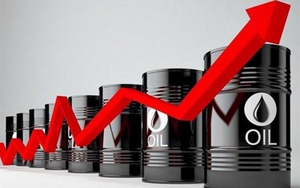 THỊ TRƯỜNG HÀNG HÓA: Giá dầu tăng mạnh sau khi Mỹ trừng phạt các tập đoàn dầu khí Nga