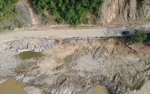 Khẩn cấp khắc phục sạt lở tuyến đường nối QL32 với cao tốc Nội Bài - Lào Cai