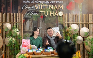 'Chốt đơn' gần 6 tấn gạo sau 2 giờ livestream tại Tuần lễ Nông sản Việt 2025