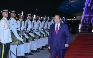 Thủ tướng Phạm Minh Chính tới Kuala Lumpur, bắt đầu chuyến công tác dự Hội nghị Cấp cao ASEAN lần thứ 47