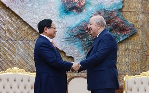 Thủ tướng Phạm Minh Chính hội kiến Tổng thống Algeria