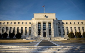Fed cân nhắc tạm dừng cắt giảm lãi suất